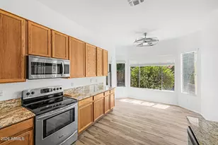 1405 S Park Grove Cir, Gilbert, AZ 85296 - Photo 10