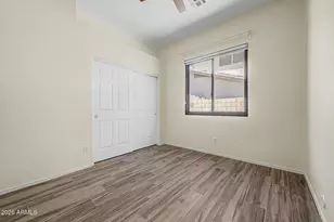 1405 S Park Grove Cir, Gilbert, AZ 85296 - Photo 22