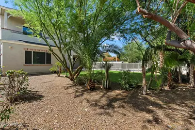 640 W Echo Lane, Phoenix, AZ 85021 - Photo 64