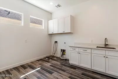 640 W Echo Lane, Phoenix, AZ 85021 - Photo 48