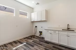 640 W Echo Ln, Phoenix, AZ 85021 - Photo 48
