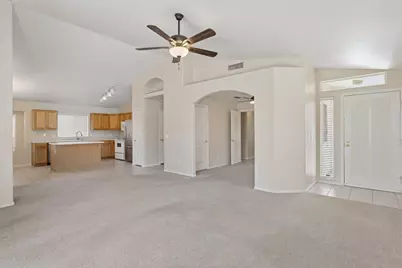 921 E Montoya Lane, Phoenix, AZ 85024 - Photo 14