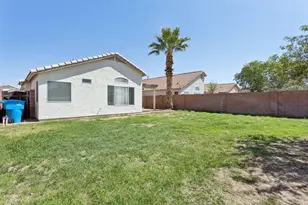 921 E Montoya Ln, Phoenix, AZ 85024 - Photo 26