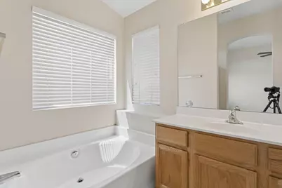 921 E Montoya Lane, Phoenix, AZ 85024 - Photo 24