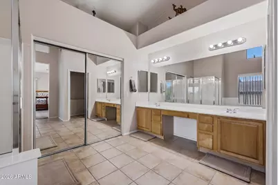 25422 N 68th Drive, Peoria, AZ 85383 - Photo 16