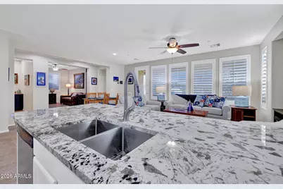 12423 W Hedge Hog Place, Peoria, AZ 85383 - Photo 18