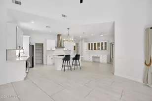 1401 W Sandpiper Dr, Gilbert, AZ 85233 - Photo 22
