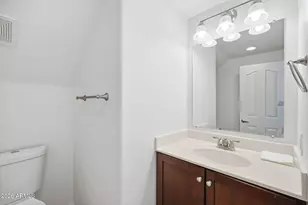 2725 E Mine Creek Rd, Phoenix, AZ 85024 - Photo 24