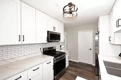 10002 W Tarrytown Avenue, Sun City, AZ 85351 - Photo 10