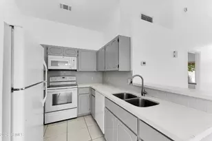 18823 N 33rd Dr, Phoenix, AZ 85027 - Photo 14