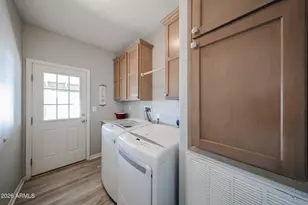 3901 E Pinnacle Peak Rd, Phoenix, AZ 85050 - Photo 14