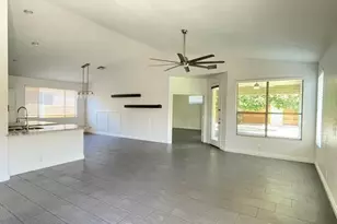 2670 E Hulet Dr, Chandler, AZ 85225 - Photo 10