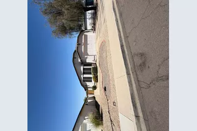 15012 N 85th Drive, Peoria, AZ 85381 - Photo 2