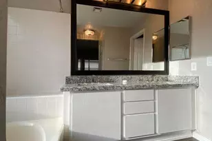 15012 N 85th Dr, Peoria, AZ 85381 - Photo 16