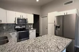 15012 N 85th Dr, Peoria, AZ 85381 - Photo 12