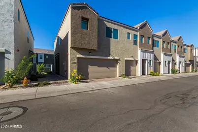 2268 W Laurie Lane, Phoenix, AZ 85021 - Photo 1