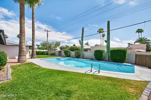 3422 S Terrace Rd, Tempe, AZ 85282 - Photo 2