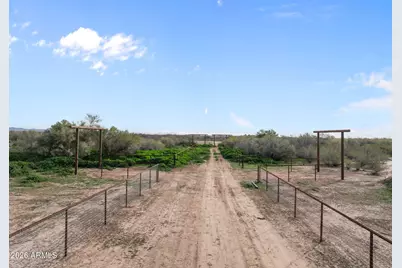 30700 N 259th Avenue #-, Wittmann, AZ 85361 - Photo 16