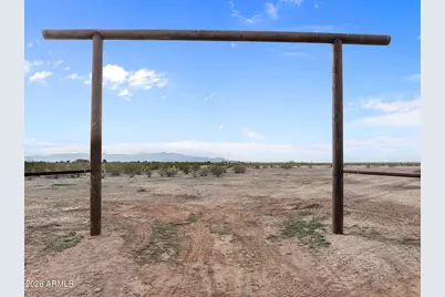 30700 N 259th Avenue #-, Wittmann, AZ 85361 - Photo 12