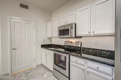 11260 N 92nd Street #Unit 1115, Scottsdale, AZ 85260 - Photo 4