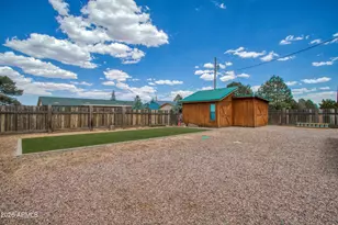 2210 Sitgreaves Dr, Overgaard, AZ 85933 - Photo 8