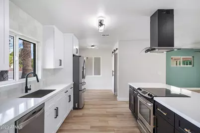 703 W Palo Verde Drive, Phoenix, AZ 85013 - Photo 4
