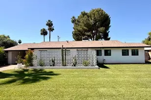 703 W Palo Verde Dr, Phoenix, AZ 85013 - Photo 1