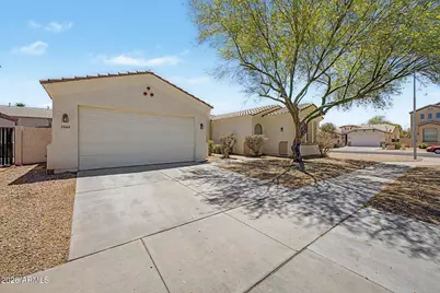 13665 W Crocus Drive, Surprise, AZ 85379 - Photo 2