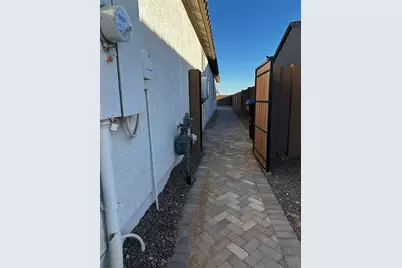 3269 E Baler Drive, San Tan Valley, AZ 85140 - Photo 10