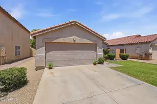 1086 E Arabian Dr, Gilbert, AZ 85296 - Photo 2