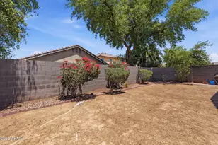 1086 E Arabian Dr, Gilbert, AZ 85296 - Photo 36