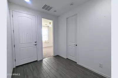 11326 E Upton Avenue, Mesa, AZ 85212 - Photo 6