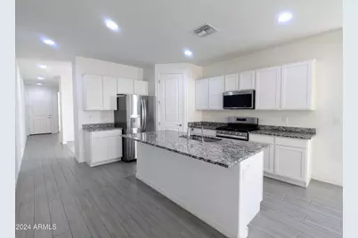11326 E Upton Avenue, Mesa, AZ 85212 - Photo 8