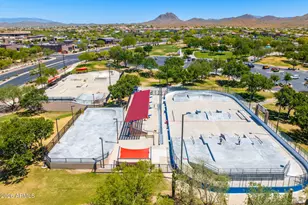 42418 N 46th Ln, Phoenix, AZ 85086 - Photo 4