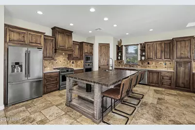806 W Desert Ranch Road, Phoenix, AZ 85086 - Photo 10