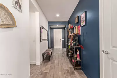 17400 W Auburn Street, Surprise, AZ 85388 - Photo 4