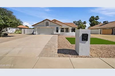 5716 E Estrid Avenue, Scottsdale, AZ 85254 - Photo 2