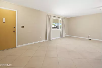 11002 W Connecticut Avenue, Sun City, AZ 85351 - Photo 4
