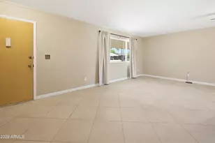 11002 W Connecticut Ave, Sun City, AZ 85351 - Photo 4