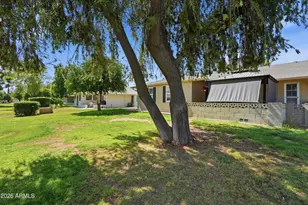 18835 N Mayan Dr, Sun City, AZ 85373 - Photo 24