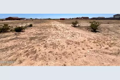 240Xx W Beacon Lane #3, Wittmann, AZ 85361 - Photo 8