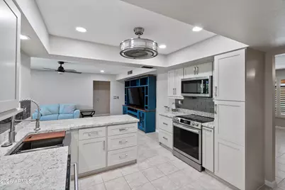 13226 W Pomegranate Drive, Sun City West, AZ 85375 - Photo 8