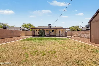 1216 W Clarendon Avenue, Phoenix, AZ 85013 - Photo 32