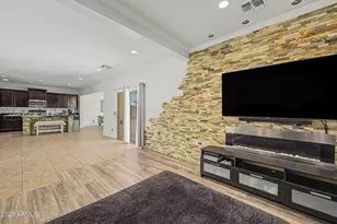 7785 W Adam Ave, Peoria, AZ 85382 - Photo 28