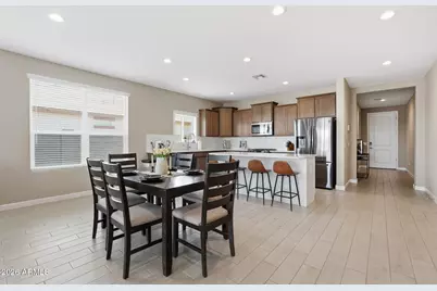 18813 N Ravello Road, Maricopa, AZ 85138 - Photo 10
