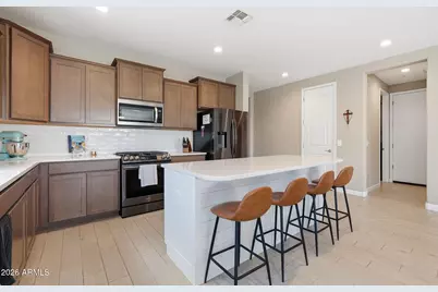 18813 N Ravello Road, Maricopa, AZ 85138 - Photo 8