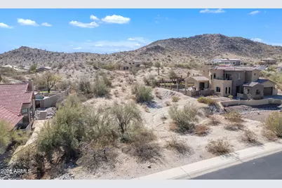 18323 W Santa Irene Drive #19, Goodyear, AZ 85338 - Photo 12