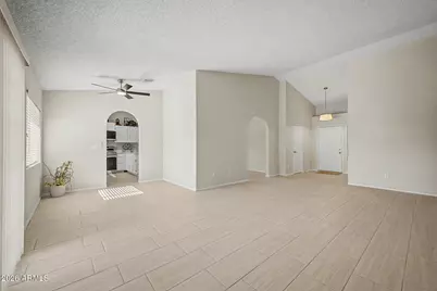 11222 N 77th Avenue, Peoria, AZ 85345 - Photo 6
