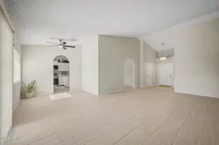 11222 N 77th Ave, Peoria, AZ 85345 - Photo 6