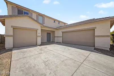 10555 W Crown King Road, Tolleson, AZ 85353 - Photo 4